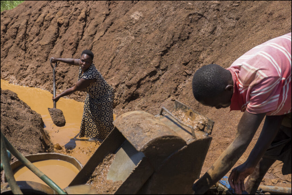 Home uganda gold mining